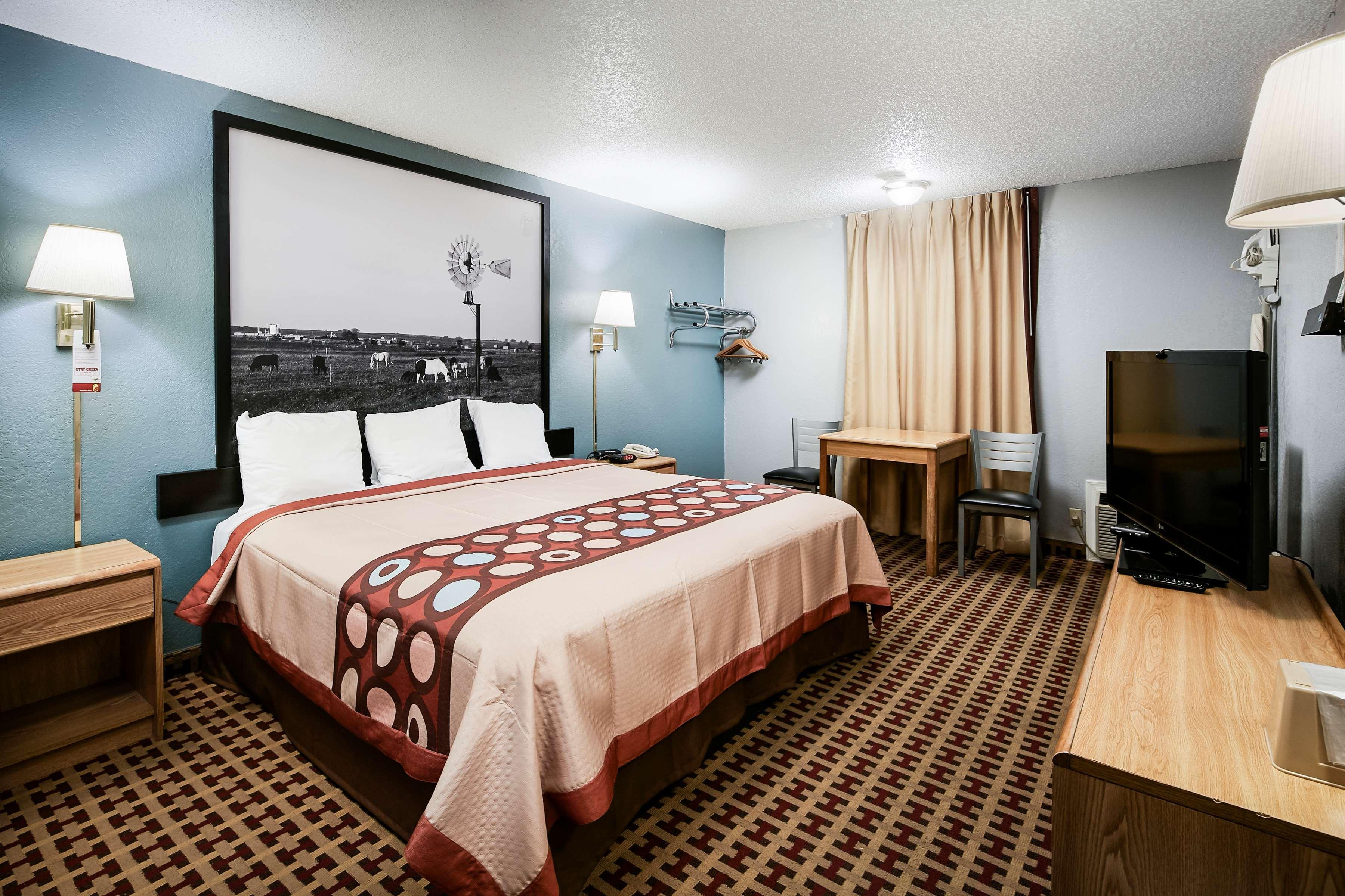 Super 8 By Wyndham Elk City Bagian luar foto