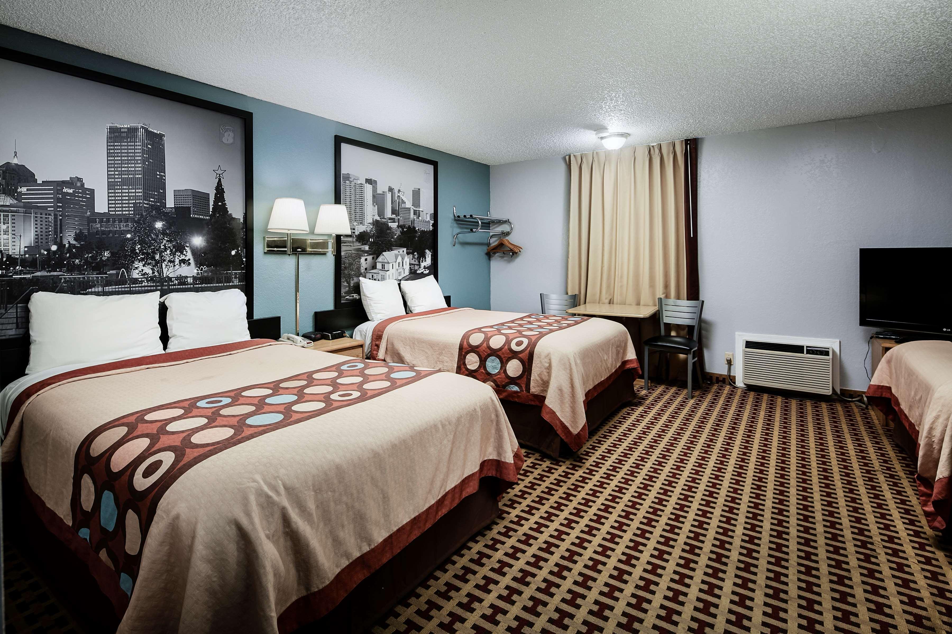Super 8 By Wyndham Elk City Bagian luar foto